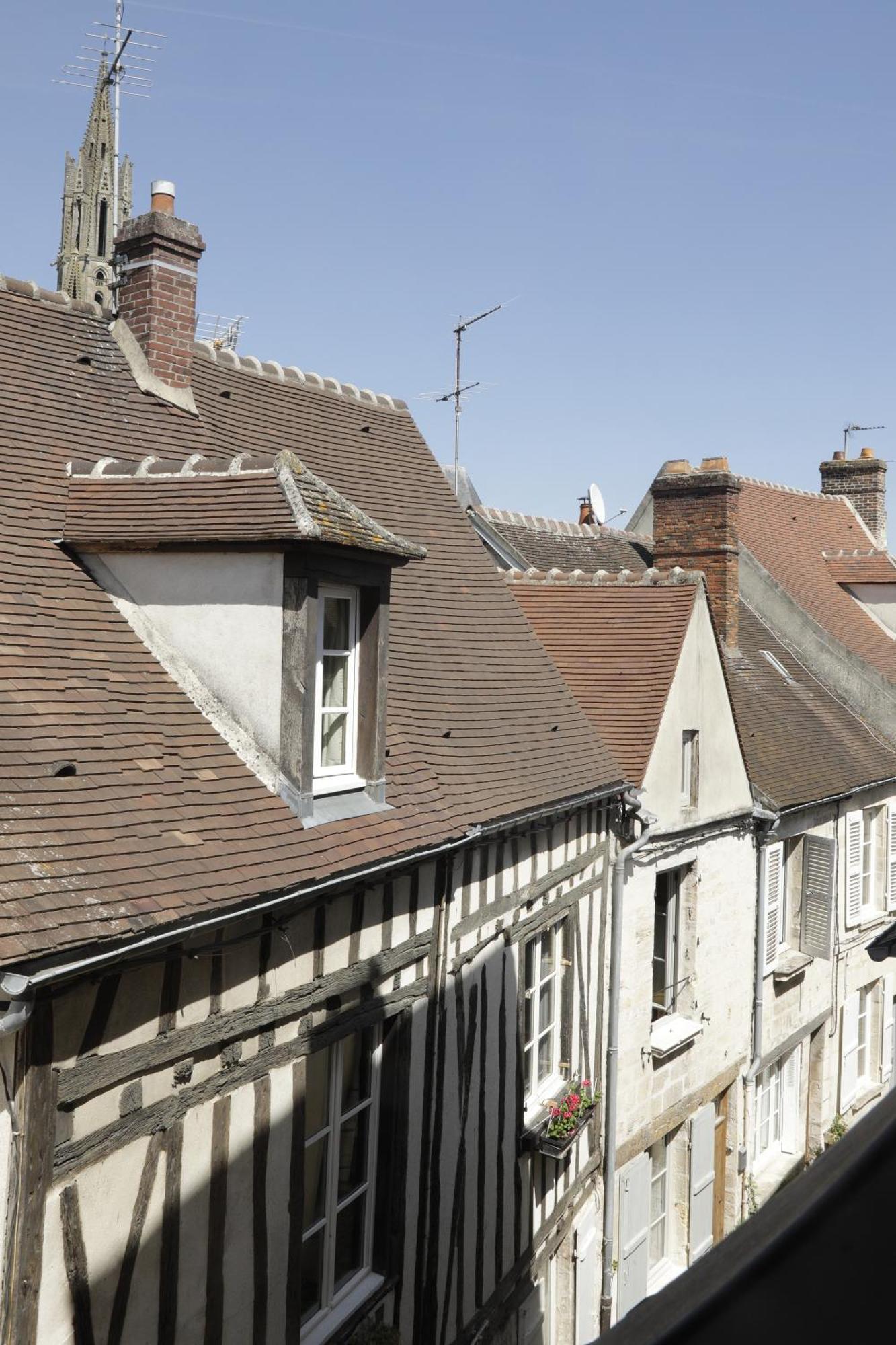Appartements 4 Vents By La Boite En Plus Senlis  Luaran gambar